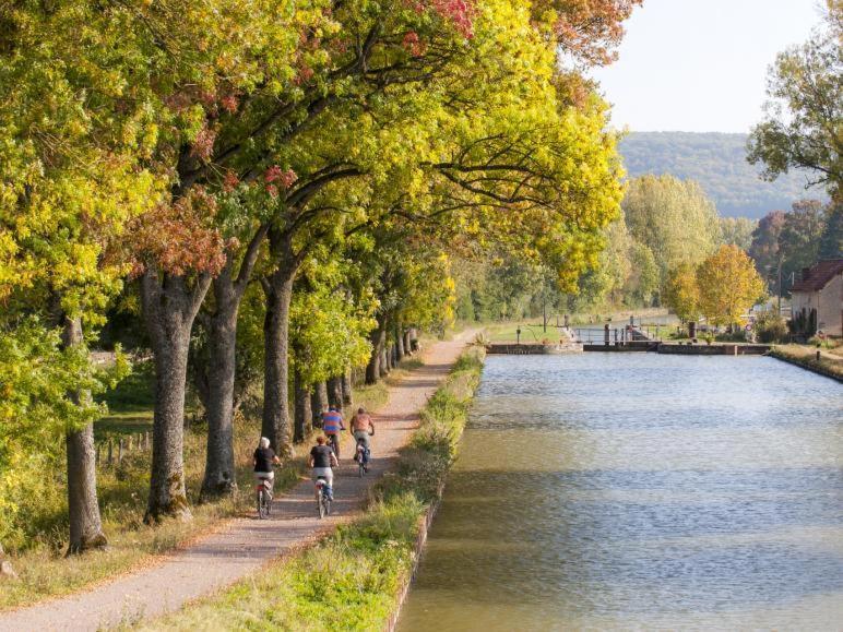 Apartmán Au 4 Le Long Du Canal Avec Parking Dijon Exteriér fotografie